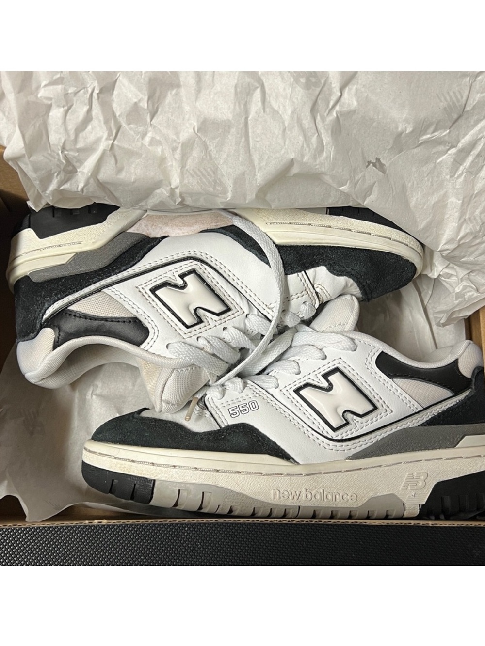 New Balance | Kids Size 4 | White&Black 550 Sneakers